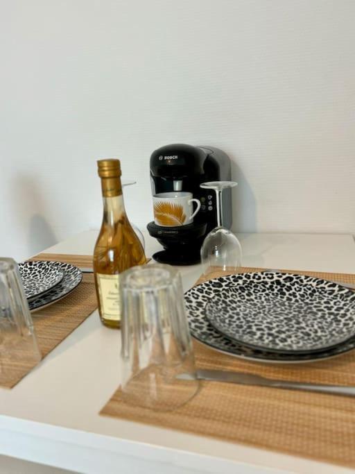 Superbe Appartement Tres Calme Et Confortable 兰斯 外观 照片