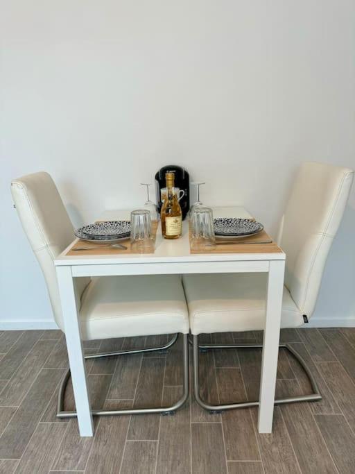 Superbe Appartement Tres Calme Et Confortable 兰斯 外观 照片